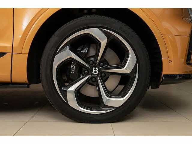 5:Bentley Bentayga S V8, SUV, Sunburst Gold, Bentley Jeddah